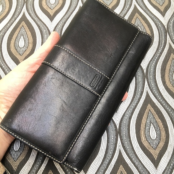 🖤✨Large coach wallet with many compartments